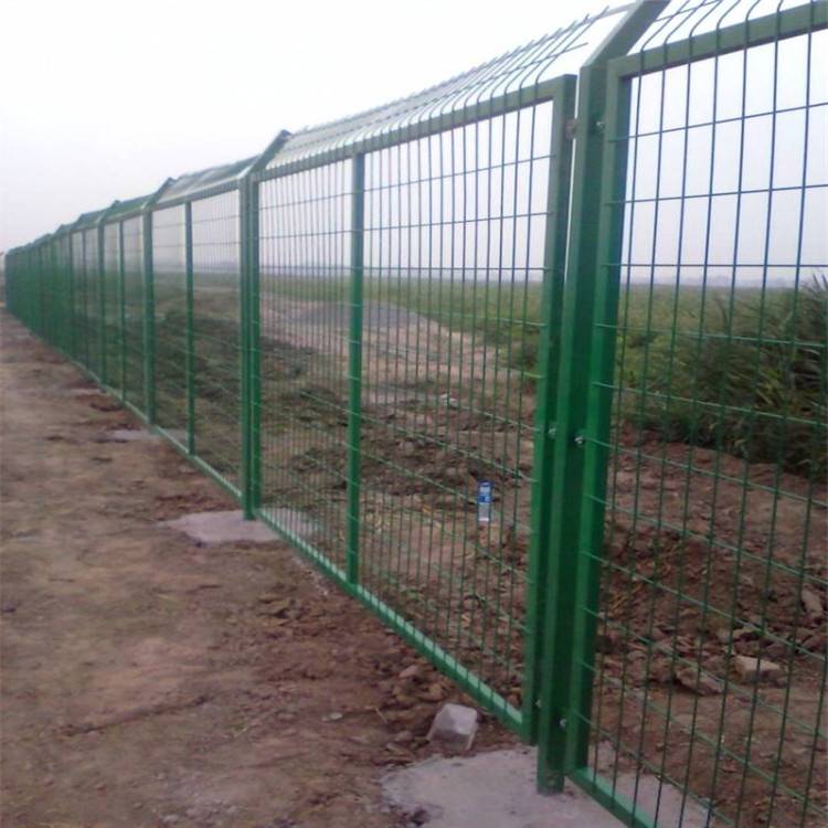 廣西慕源框架護欄網廠家 優質鐵絲網圍欄，守護安全防護網